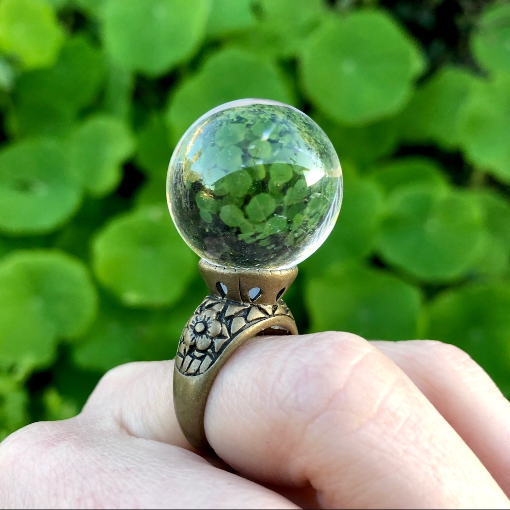 Crystal ball ring psychic scrying oracle occult - Picture 7 of 7